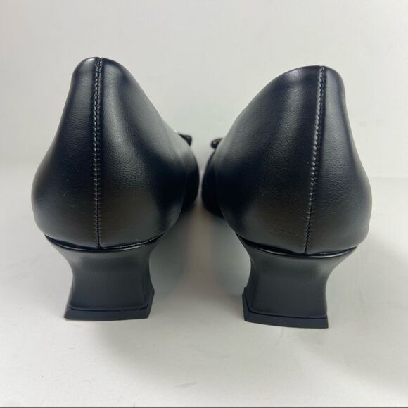 Easy Street • Rejoice Bow Pumps - Picture 10 of 14